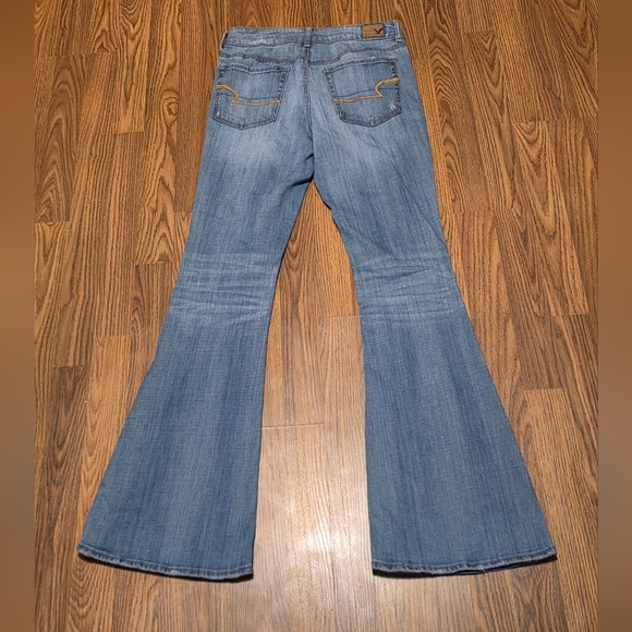 American Eagle Hi Rise Artist Jeans 6R Distressed Flare Stretch Blue Denim E70 - Picture 8 of 11